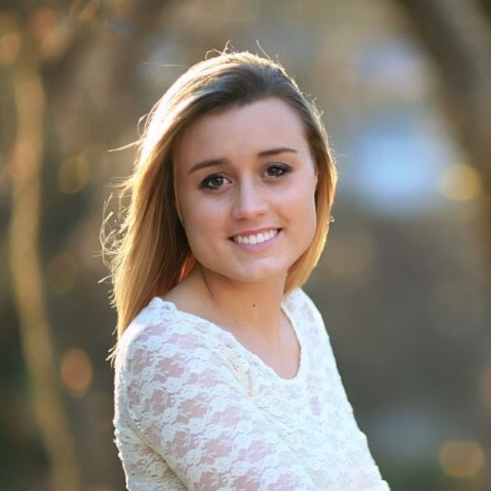 Meet your Posher, Laurel